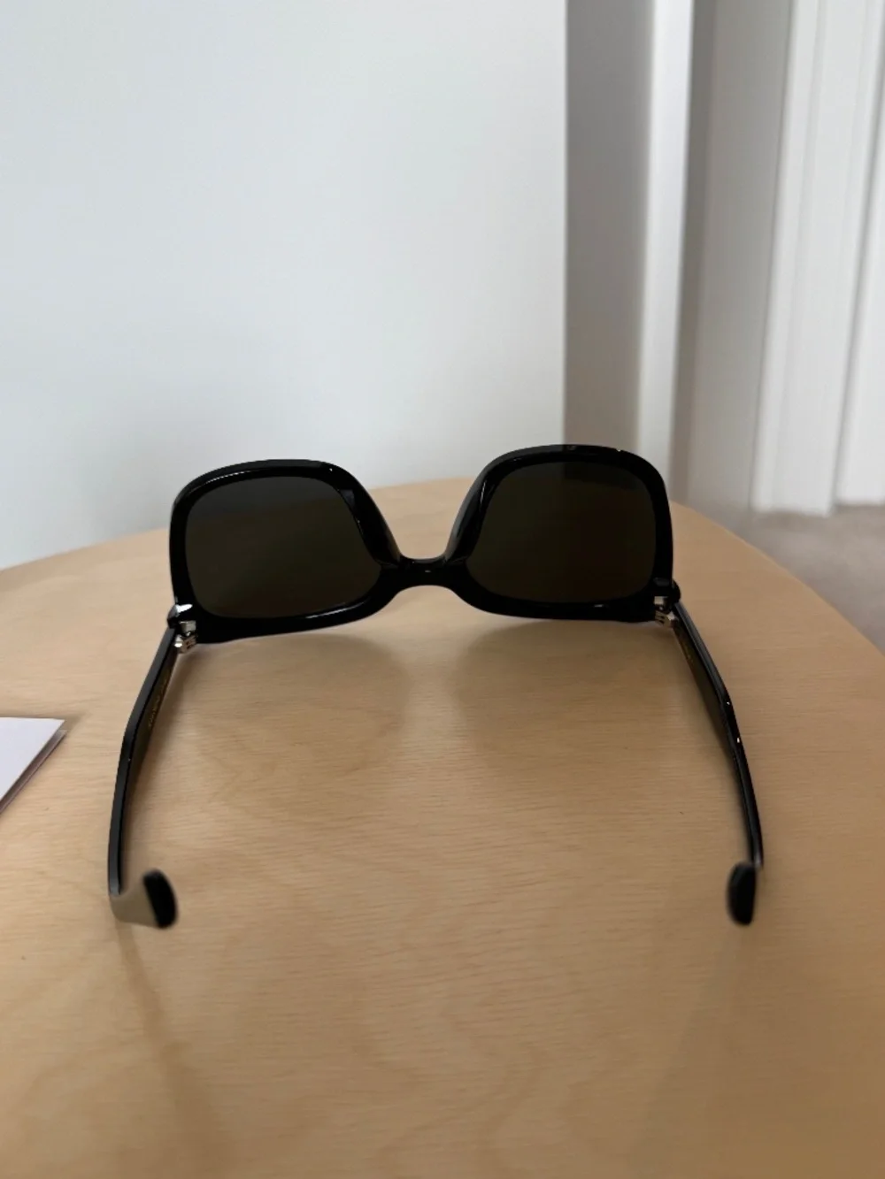 Gentle Monster Frida S Sunglasses in Black (Small)